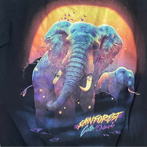 RAINFOREST CAFE ORLANDO Shirt Adult Sz Small Elephant Graphic Print Shirt Sleeve - Picture 3 of 7